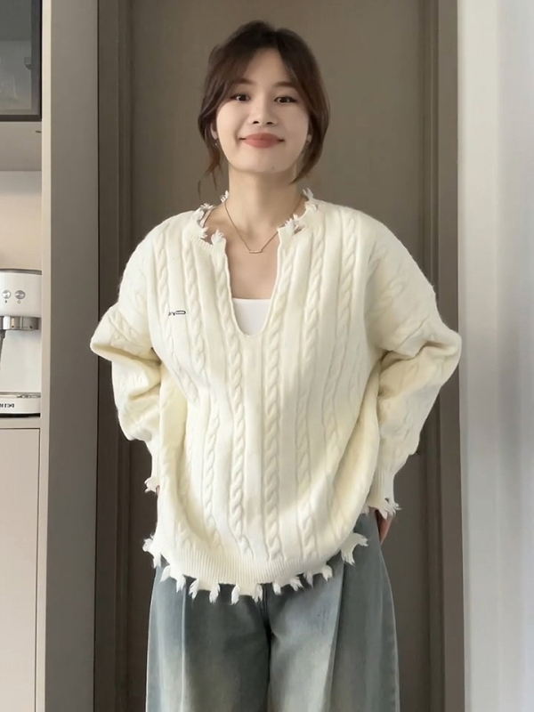 Designed U-neck button-down pullover sweater sweater pullover top for women in spring and autumn, lazy solid color, high-end feel