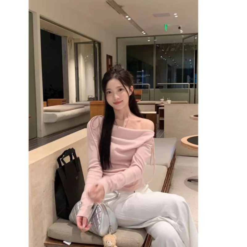 Bow-knot slimming, elegant and versatile long-sleeved knitted top