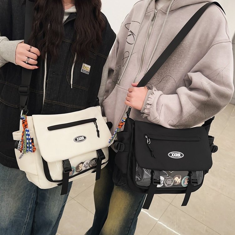 Student large-capacity workwear class postman shoulder cute college style girl Japanese large-capacity campus messenger bag