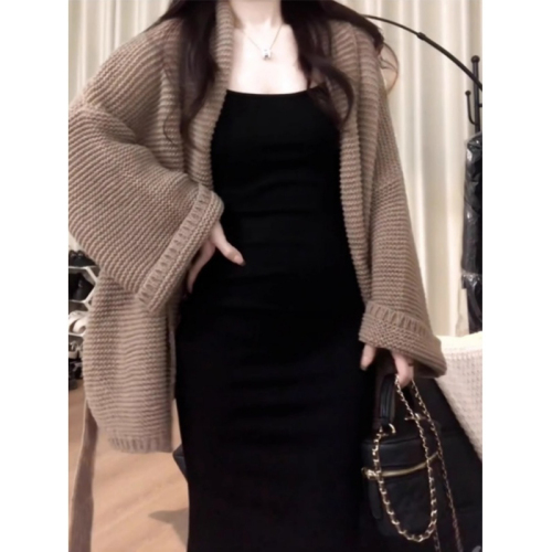 French high-end khaki sweater coat for autumn and winter, loose strappy long-sleeved knitted cardigan for small people