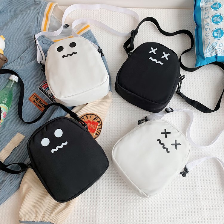 Cartoon crossbody bag female ins Korean version 2024 new cute bag Japanese personality versatile student bag trend
