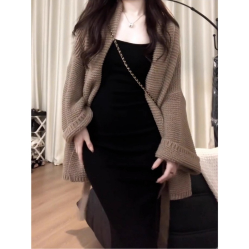 French high-end khaki sweater coat for autumn and winter, loose strappy long-sleeved knitted cardigan for small people