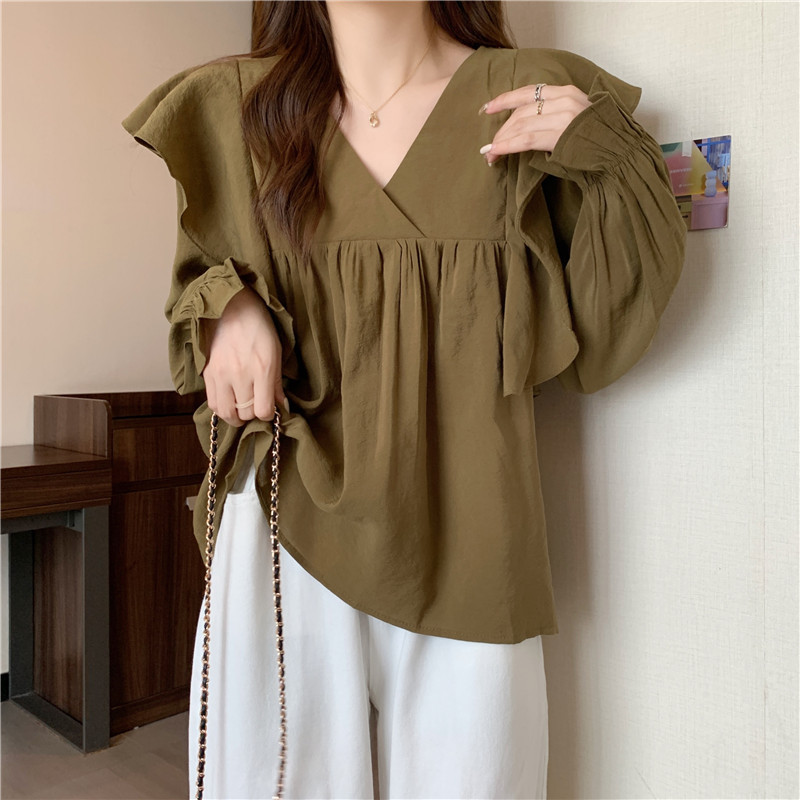 Plus size women's new loose retro slimming v-neck ruffled age-reducing long-sleeved top