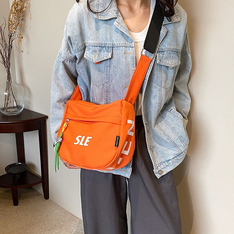 Forest style college style women's bag new high quality niche design crossbody bag ins fashion versatile trendy cool shoulder bag