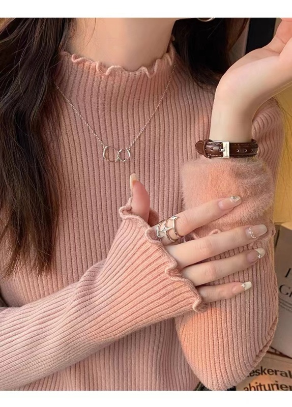 Autumn and winter new style plus velvet and thickened one-piece velvet sweater for women, half turtleneck, popular style with a western style bottoming sweater