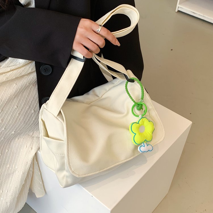 Japanese simple solid color literary and artistic versatile college style ins single shoulder crossbody bag women's Oxford niche Korean version messenger bag
