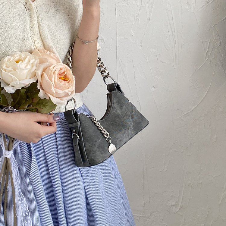 Factory high-grade denim color armpit bag 2024 new French dumpling bag fashionable shoulder chain bag crossbody bag