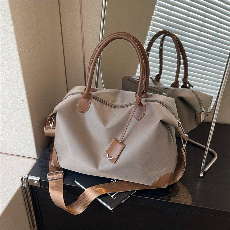 Short-distance business trip travel bag small portable shoulder hand luggage bag female airplane bag fashion yoga fitness bag small