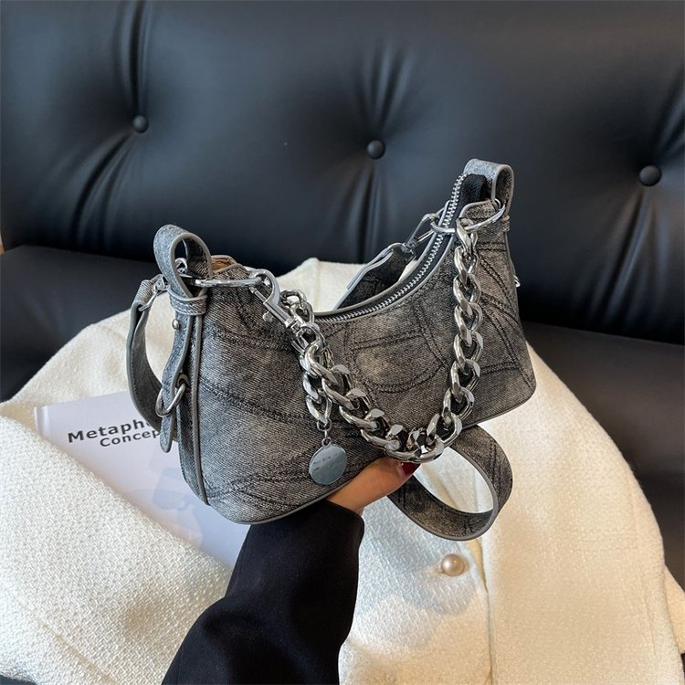 Retro Large Capacity Handbag New 2024 Spring and Summer Fashion Soft Sided Shoulder Underarm Bag Casual Versatile Crossbody Bag