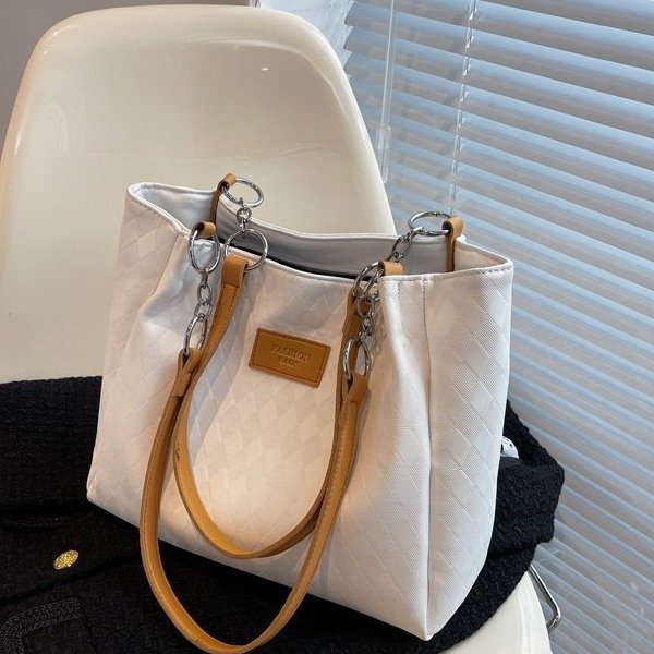 Large-capacity bag women's bag 2024 new spring high-end niche class commuter bag versatile shoulder tote bag