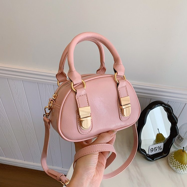 New women's bag, new product, popular Internet celebrity, retro, versatile one-shoulder crossbody bag, women's portable small square bag, mini handbag