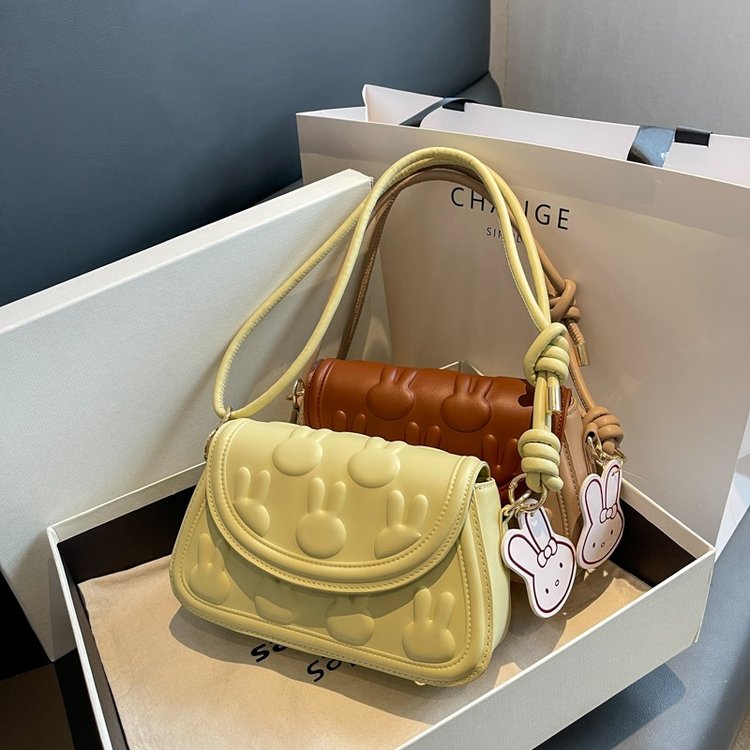 New spring women's bag, versatile, Internet celebrity temperament, Korean style shoulder bag, contrasting color, fashionable small square bag, ins casual