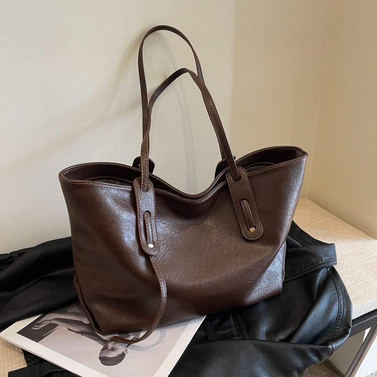 Cross-border high-end retro large-capacity bag for women 2024 new style shoulder bag commuter bag fashionable tote bag
