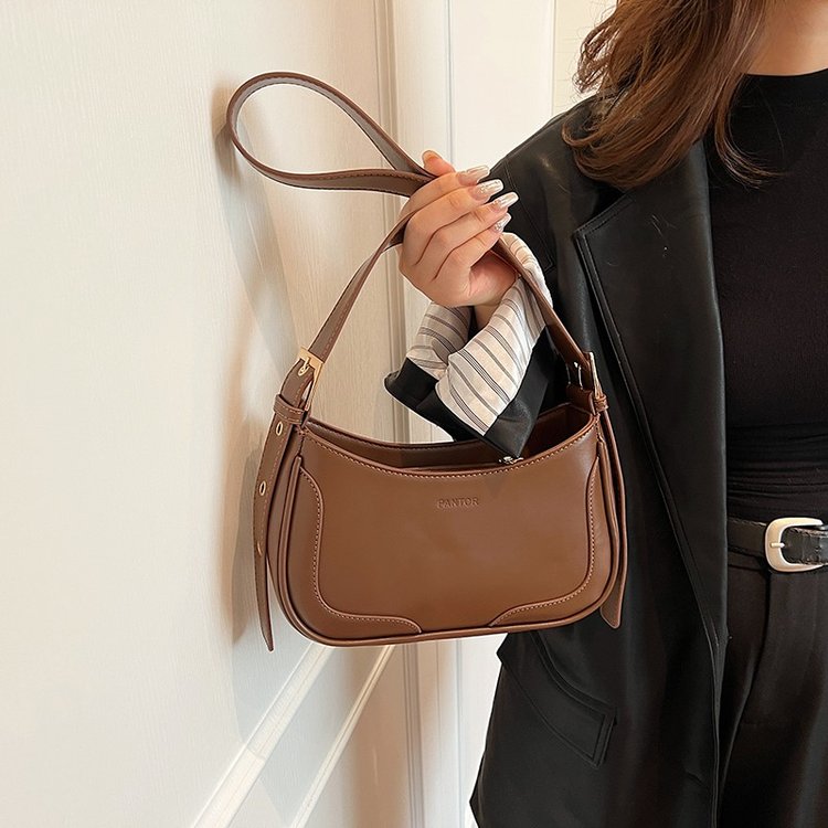 French niche underarm bag women's bag new retro high-end baguette bag wide shoulder strap single shoulder crossbody bag