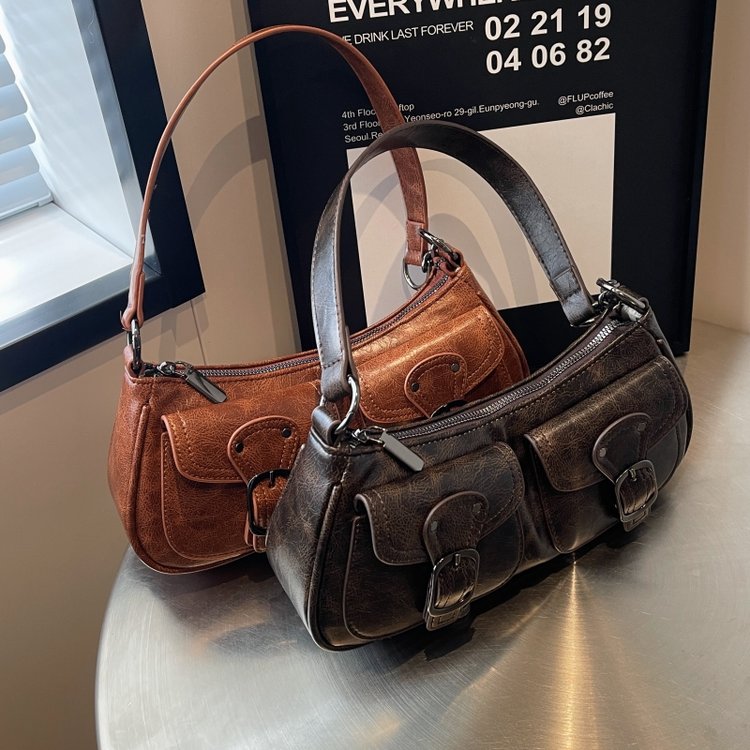 Cross-border wholesale sweet cool motorcycle bag women's new niche fashion shoulder armpit bag Xiaohongshu same style women's bag