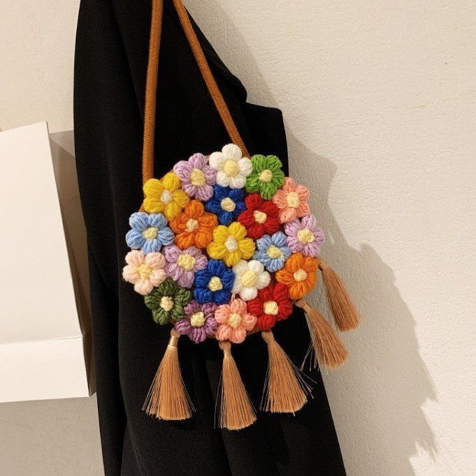 Ethnic style tassel bag for women 2024 new fashion trend flower round bag foreign style versatile shoulder crossbody bag