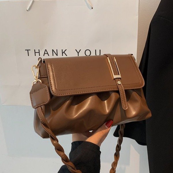 This year's popular small bags, women's bags, new shoulder armpit crossbody bags, niche autumn and winter high-end cloud bags