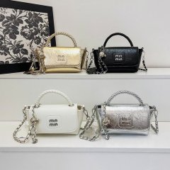 2024 new high-end cross-border fashion silver oil wax leather handheld small square bag chain shoulder crossbody bag women's bag