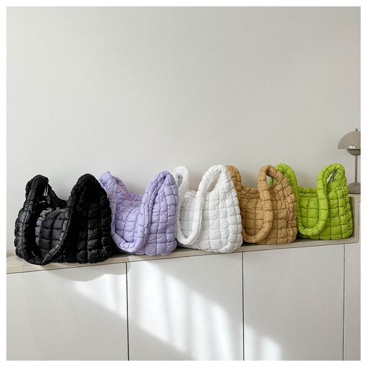 New Fashion Retro Tote Pleated Cloud Versatile Dumpling Shoulder Handbag Large Capacity Feather Crossbody Velvet Cotton Women's Model