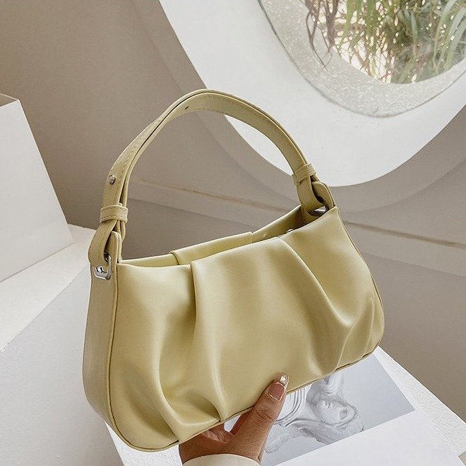Internet celebrity style hand-held pleated cloud bag women's bag 2021 new summer style trendy design single shoulder armpit bag