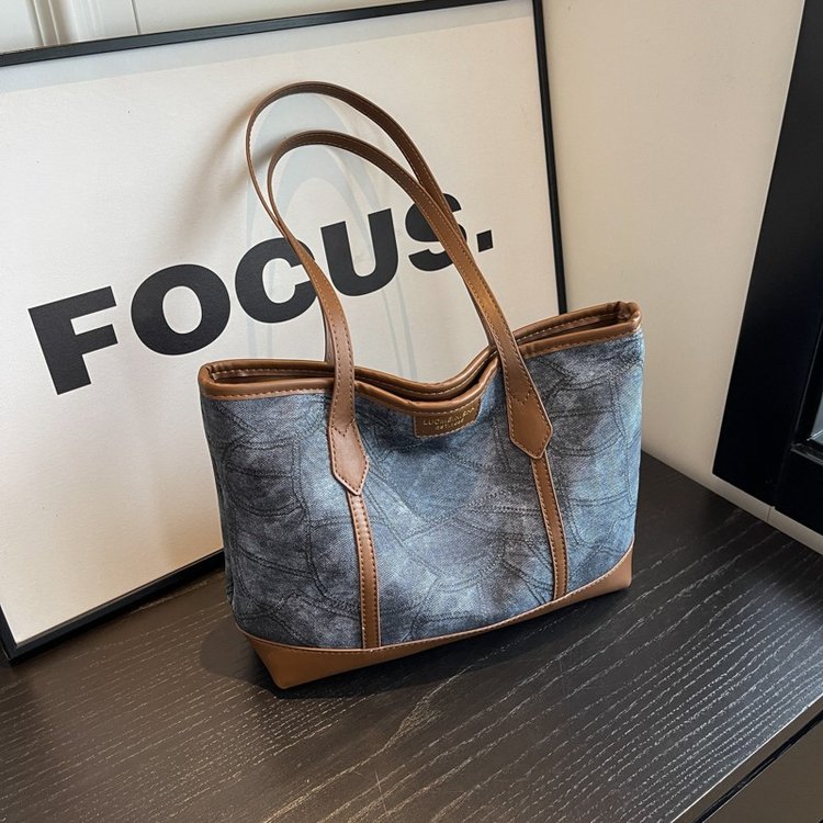 Korean retro casual work commuting large-capacity bag women's new tote bag armpit shoulder bag