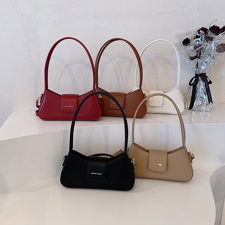 Textured handbags, niche underarm bags, new fashion commuter bags, baguette bags, versatile single shoulder crossbody bags