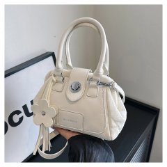 Korean style niche bag for women new 2024 spring and summer simple casual shell bag fashion crossbody bag blue