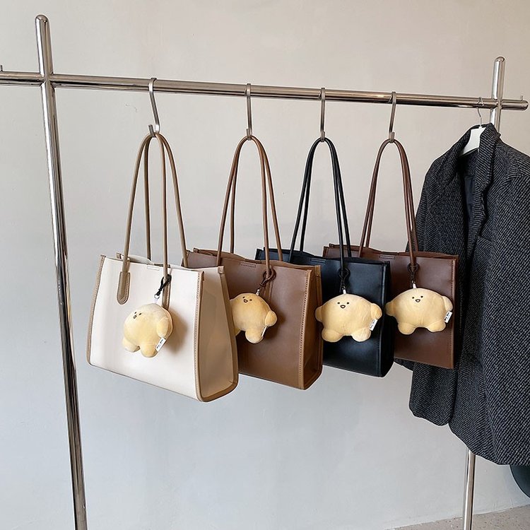 Niche style tote bag, versatile internet celebrity women's bag 2024 new fashion autumn and winter internet celebrity Korean version shoulder commuter bag