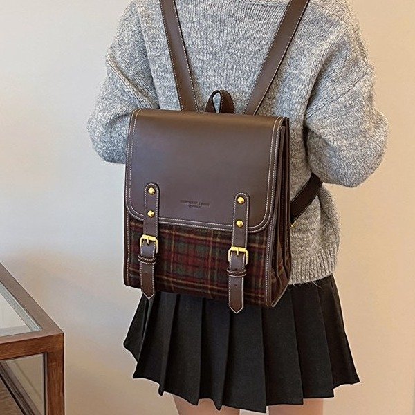 Cross-border retro Korean version British simple schoolbag 2024 new fashion college student college backpack versatile travel