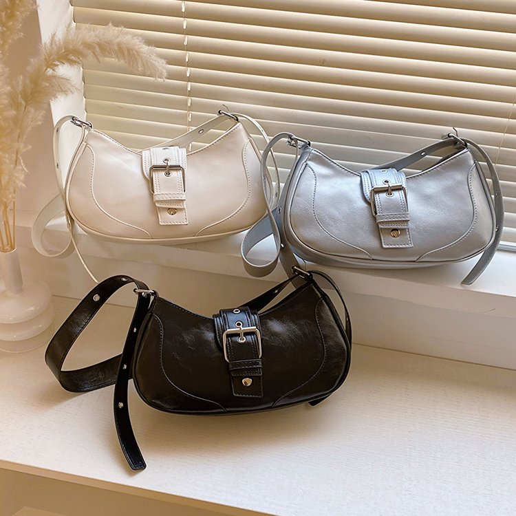 Korean ins blogger same style bag for women summer new retro hot girl armpit bag niche single shoulder crossbody bag