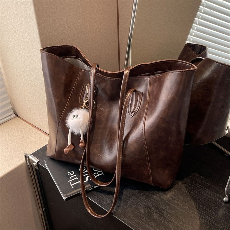 Maillard Bag Women's Large Capacity Tote Autumn and Winter 2024 New Casual Versatile Retro Shoulder Bag Commuter Bag