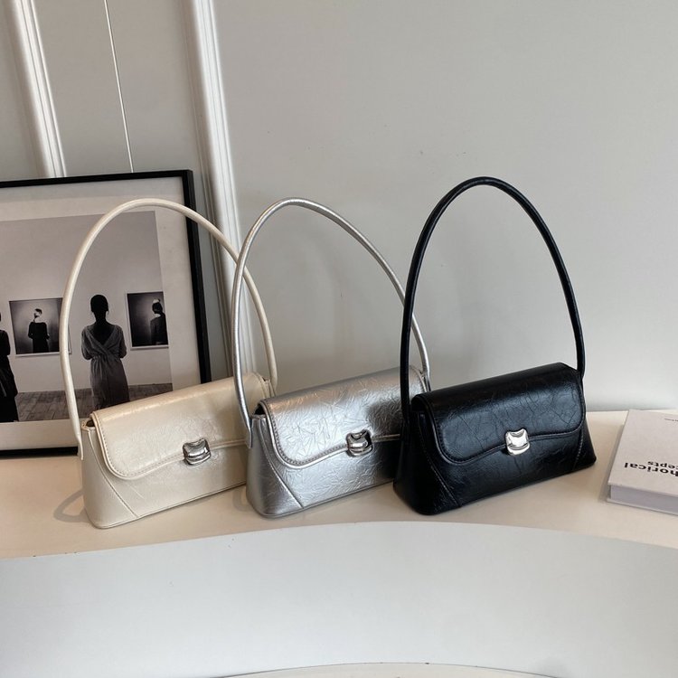 Feichiwu high-quality baguette underarm bag for women 2024 new fashion simple commuting versatile shoulder handbag