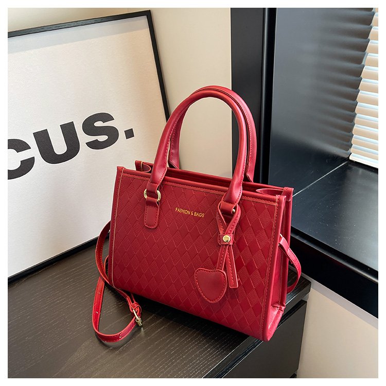 Wedding bag high-end bag women's large capacity 2023 new bridesmaid bag handheld tote bag red wedding bridal bag