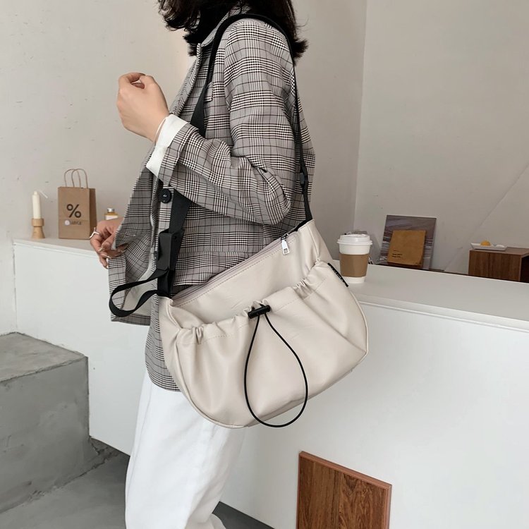 New large bag women's bag 2024 new trendy Korean version casual casual women's large capacity broadband shoulder crossbody bag