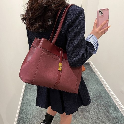 Cross-border large-capacity tote bag women's autumn and winter new frosted one-shoulder commuter handbag simple armpit bag