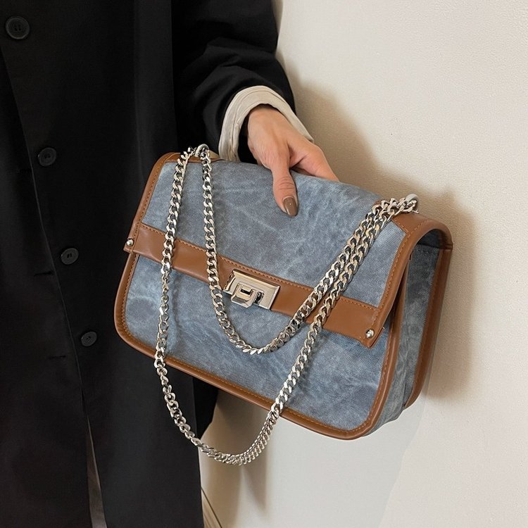 24 New Women's Fashion Shoulder Bag Large Capacity Chain Bag Crossbody Versatile Small Square Bag Summer Casual Handbag