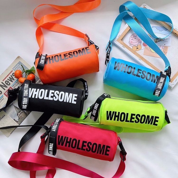 Children's letter bucket bag Korean version 2024 new casual large capacity medium and large children's shoulder crossbody pillow women's bag trendy