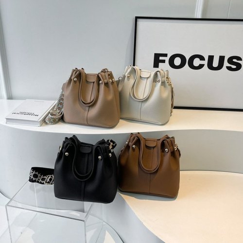 Bags Korean high-end versatile bucket bag spring and summer 2024 new wideband single shoulder crossbody bag women's handbag