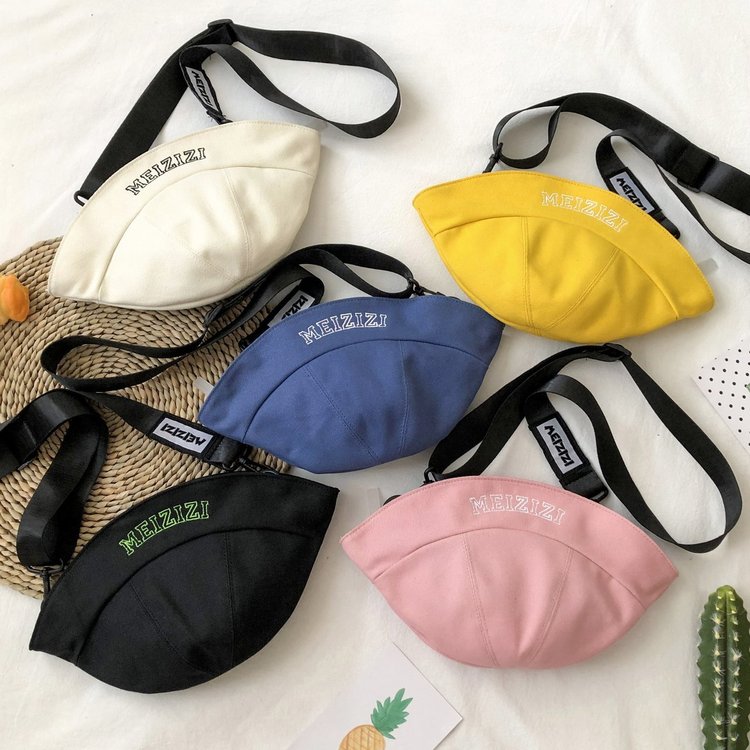 Personalized hat bag for women 2024 new Japanese canvas versatile Harajuku bag cute student shoulder crossbody bag trendy