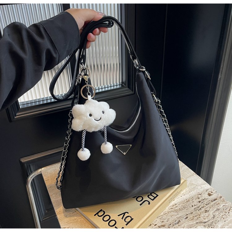 Versatile large capacity nylon cloth backpack three-use chain tote bag college student commuting to class single shoulder crossbody bag