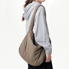 Crossbody crescent bag Korean style casual shoulder bag ins simple fashion internet celebrity small fresh literary tote bag