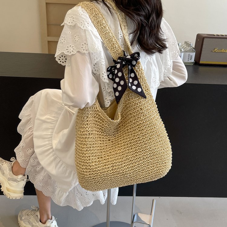 Woven straw bag women's large capacity 2024 new summer versatile shoulder shopping bag seaside vacation beach bag
