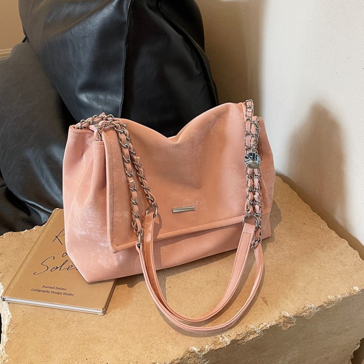 Tote bag for women 2024 new large-capacity commuter bag spring and summer versatile chain shoulder bag college student class bag