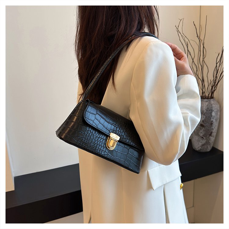 Women's bag wholesale 2024 internet celebrity fashion bag women's new trendy Korean version stone pattern hand shoulder bag armpit bag