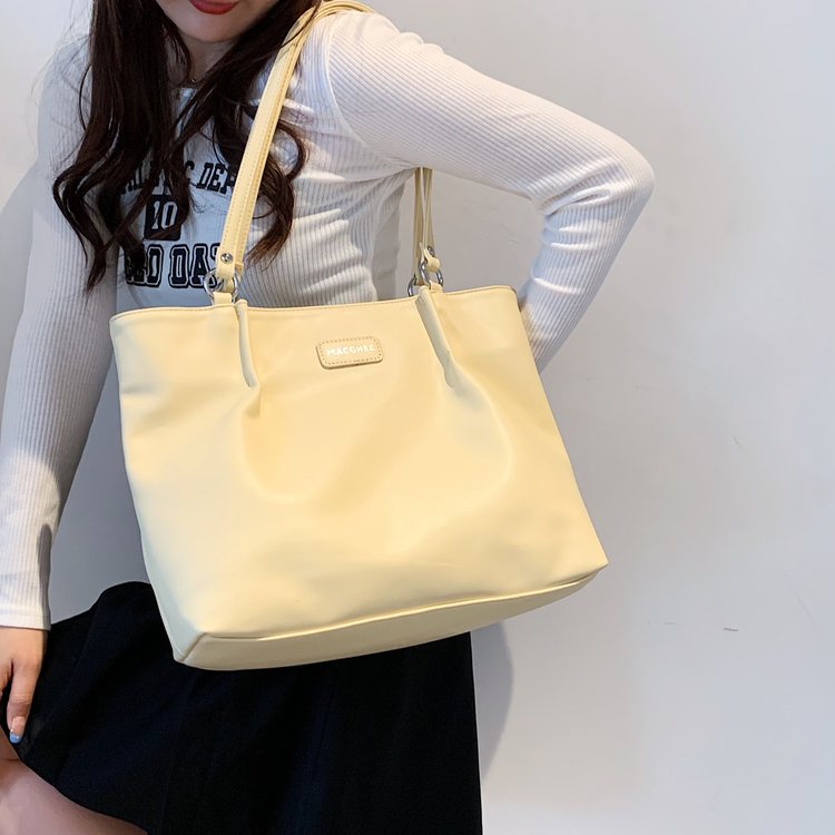 Bags for women large capacity 2024 new niche soft leather shoulder bag college students class bag commuter tote bag women's bag