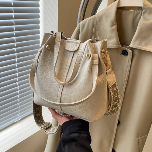 Bags Korean high-end versatile bucket bag spring and summer 2024 new wideband single shoulder crossbody bag women's handbag