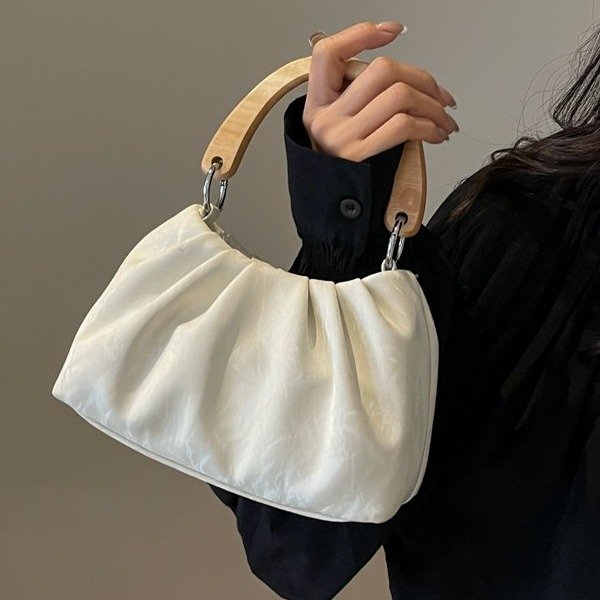 Fashionable personality pleated bag summer fashion new retro portable shoulder crossbody textured armpit bag