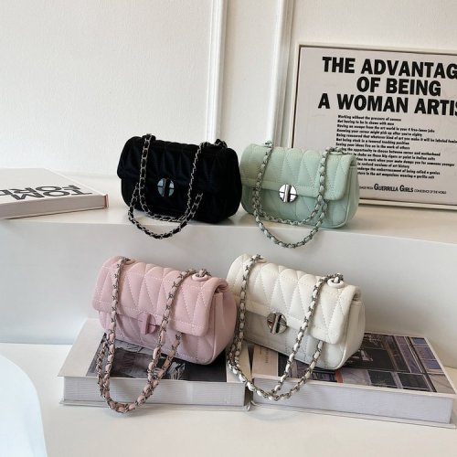 This year's popular small bags for women are versatile in summer, new fashion chain shoulder crossbody bags, women's small square bags