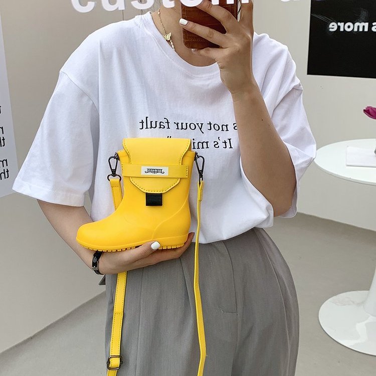 New internet celebrity, same style, funny rain boots, mobile phone bag, cartoon cute one-shoulder cross-body bag
