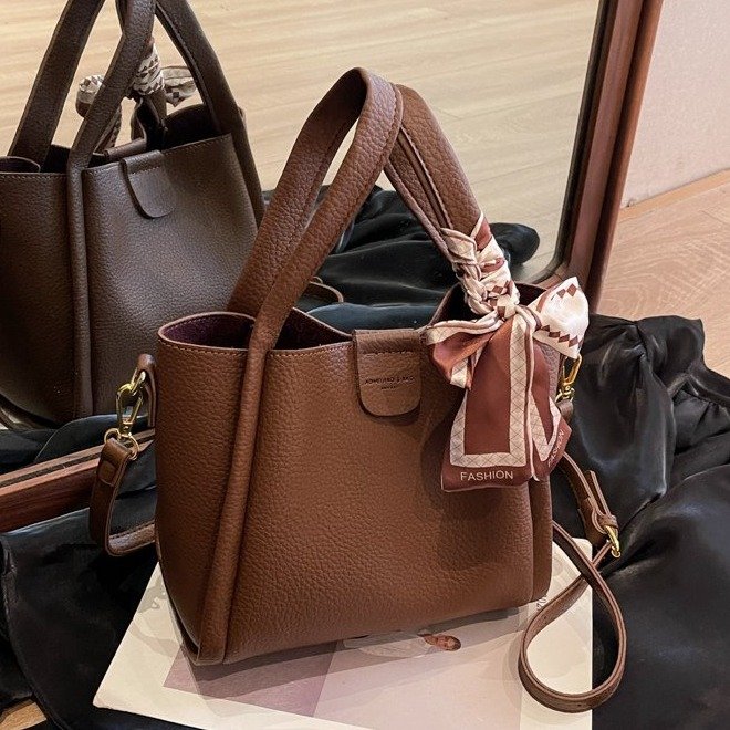 Maillard Retro Portable Vegetable Basket Bag Women's Autumn and Winter New Trendy Fashion Bucket Bag Versatile Crossbody Bag